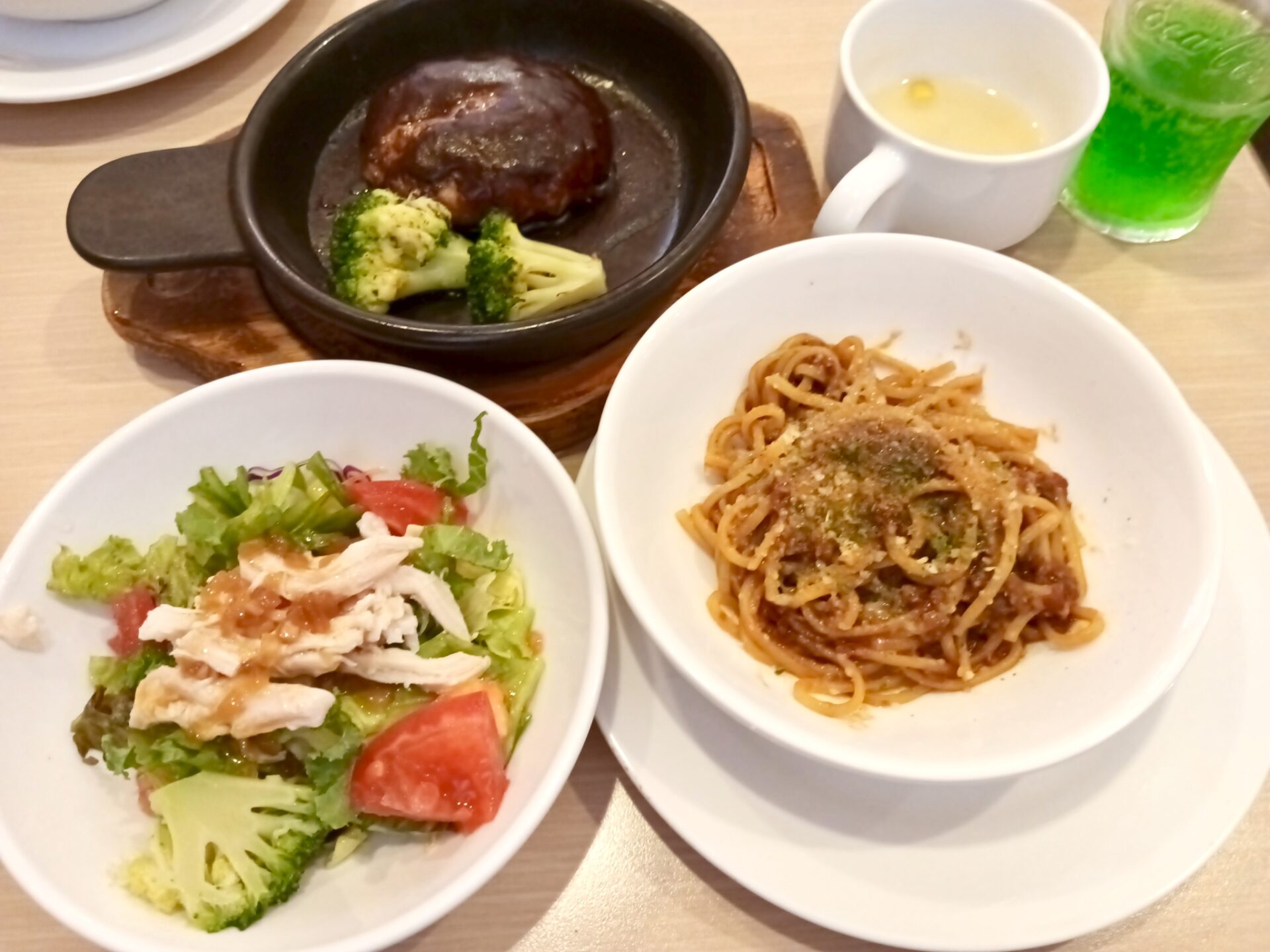【ガスト】LINEギフトで20％OFF！すかいらーく電子チケット3,000円分を2,400円で購入して使ってみた
